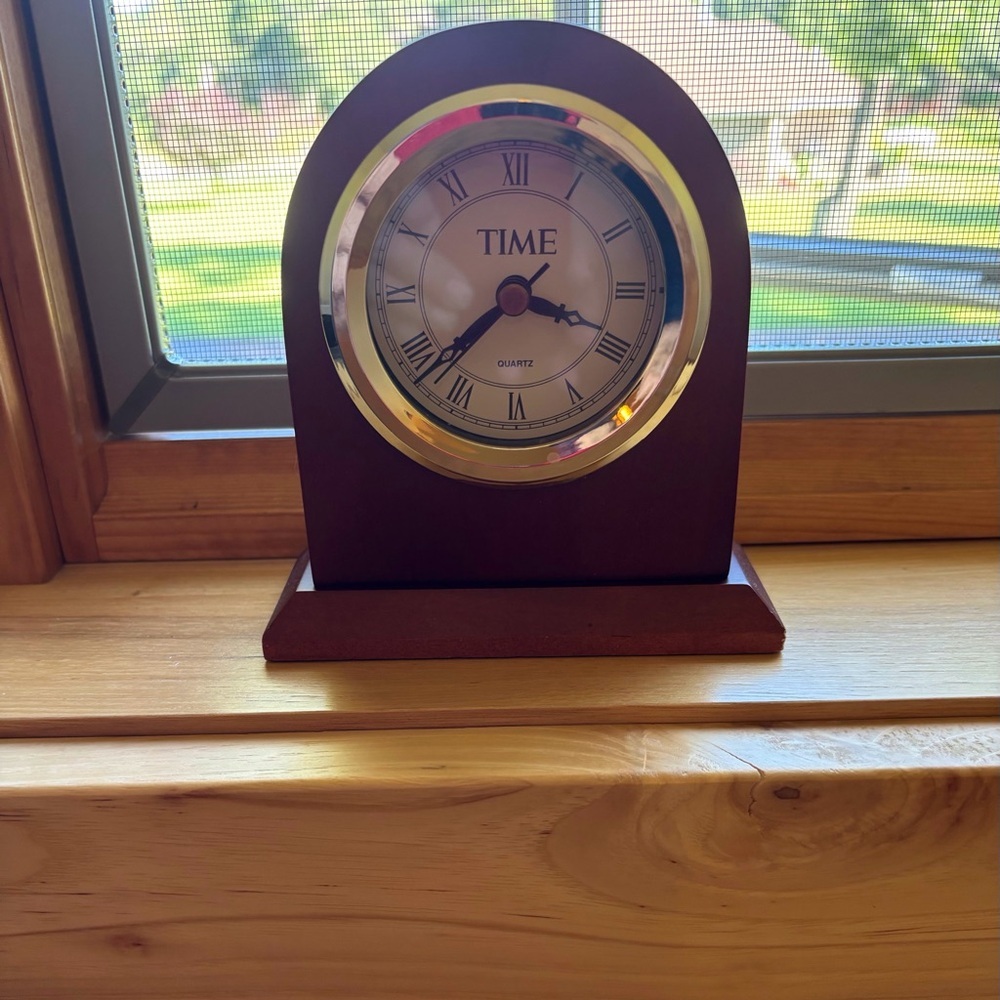 Quartz Rosewood finish and Brass Desk Clock